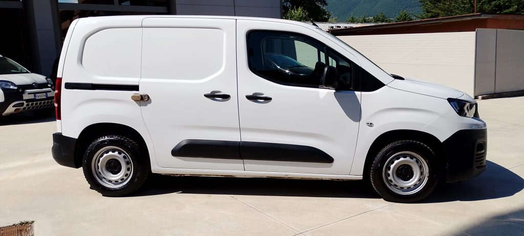 PEUGEOT PARTNER 4P  VETT. FURGONATA L1 BLUEHDI 100CV PREMIUM