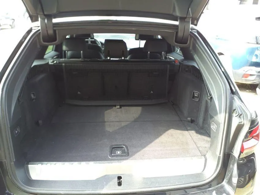 BMW 530e M SPORT  EST HBPP AUT  Touring