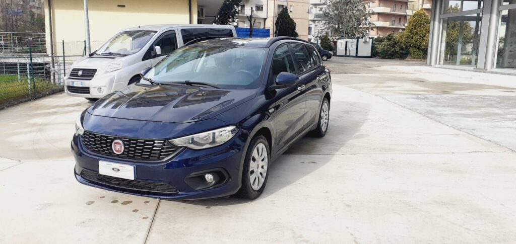 FIAT Tipo 1.6 Mjt S&S DCT SW Easy