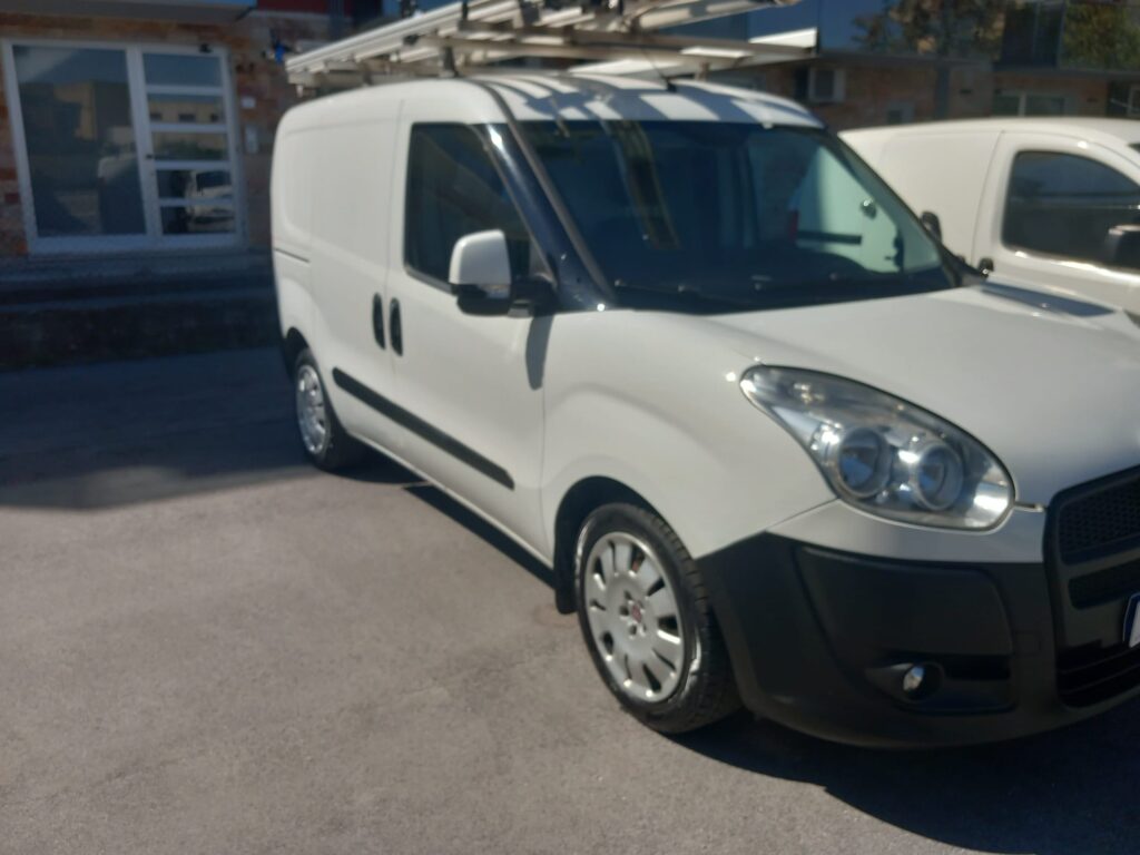 FIAT DOBLO' CARGO 2010 1.6 MULTIJET 16V 105CV SX ATTREZZATO