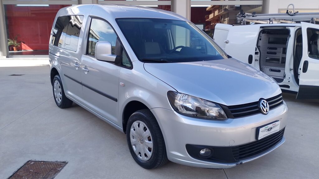 Volkswagen Caddy  posti 1.6 TDI DSG N1