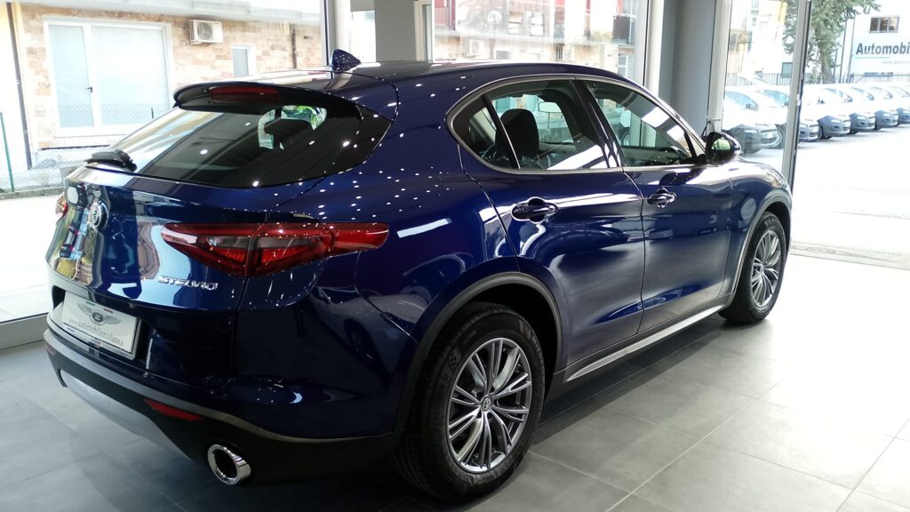 ALFA ROMEO STELVIO 2.2 Turbo Diesel 160CV AT8 RWD Business