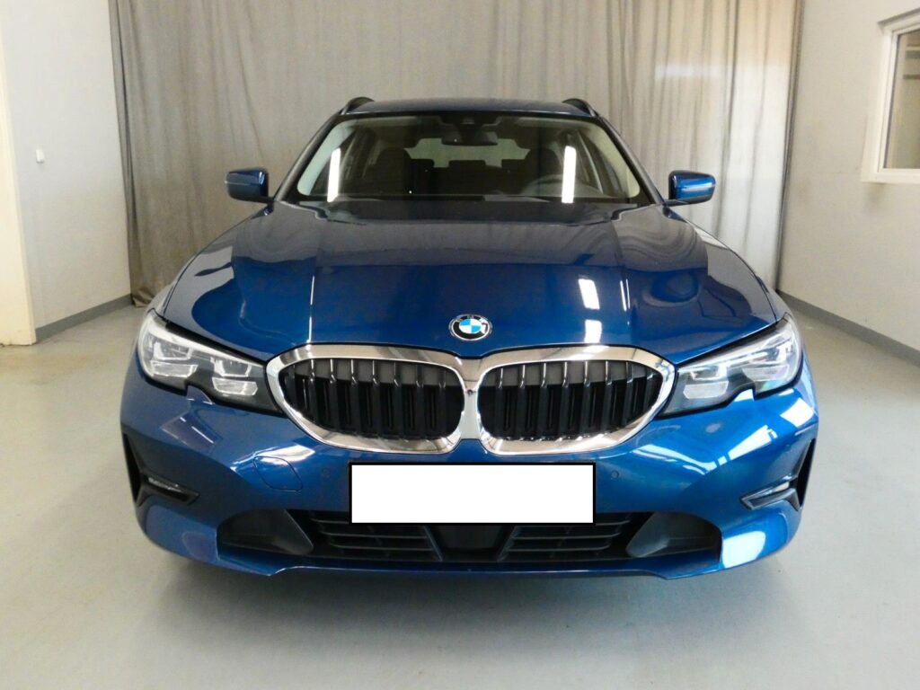 BMW SERIE  3  318d Business Advantage Auto Touring