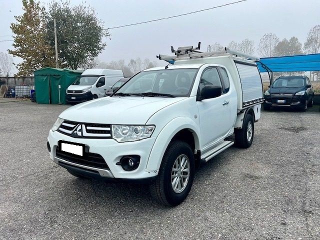 Mitsubishi L200 2.5 178CV CC Int. Tender Ch. Fleet