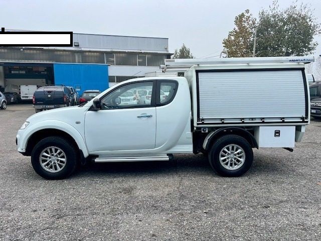 Mitsubishi L200 2.5 178CV CC Int. Tender Ch. Fleet