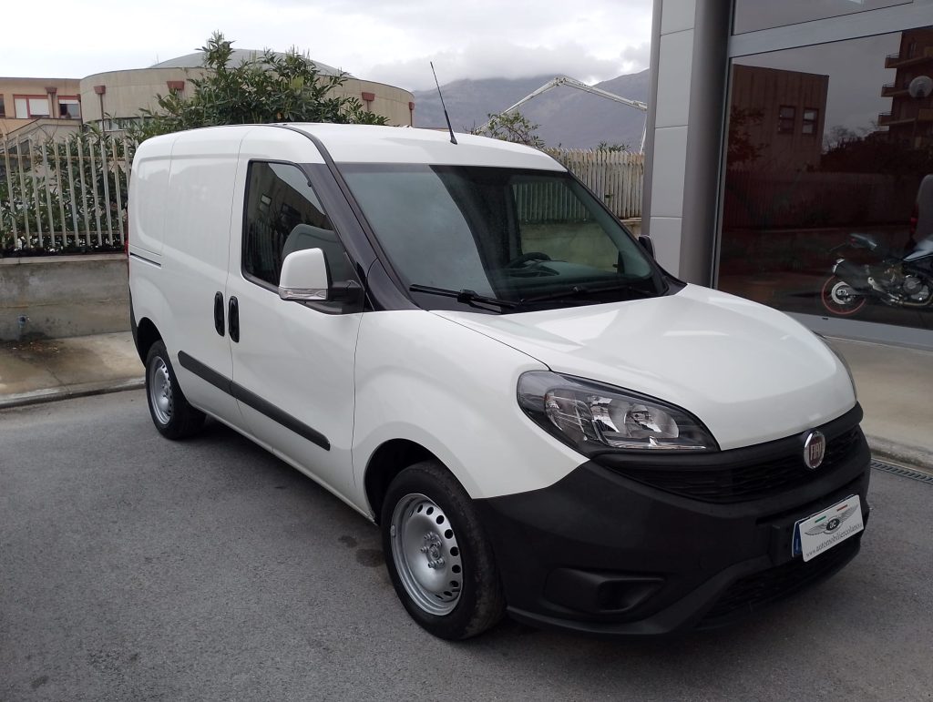 FIAT DOBLO CARGO CH1 LOUNGE 1.3 Mjet 95cv E6D S&S 3 POSTI