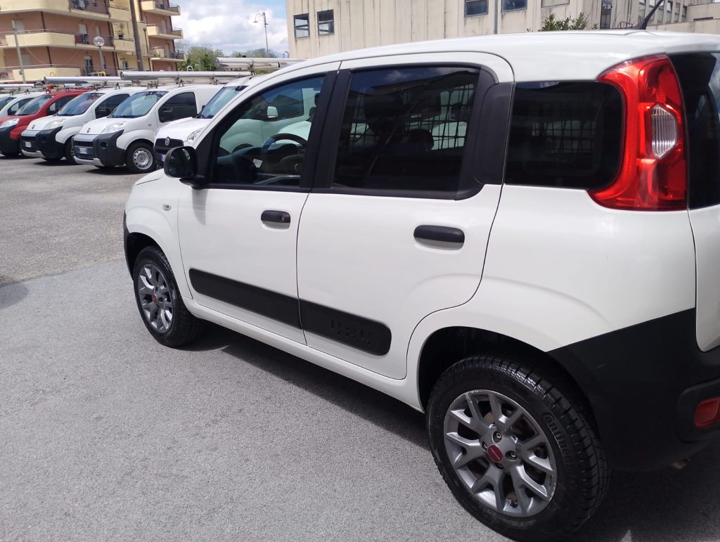 FIAT PANDA 5P  VAN 2019 4X4  2P E6 POP