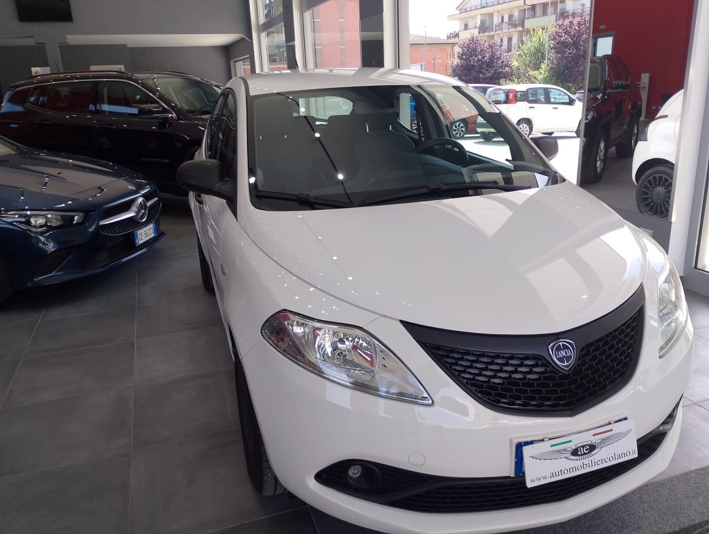 LANCIA YPSILON 1.2 69cv GPL Silver