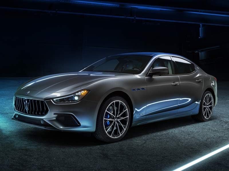 MASERATI GHIBLI 2.0 330cv 48v MHEV L4 GranLusso Pelle Rosso Cartier
