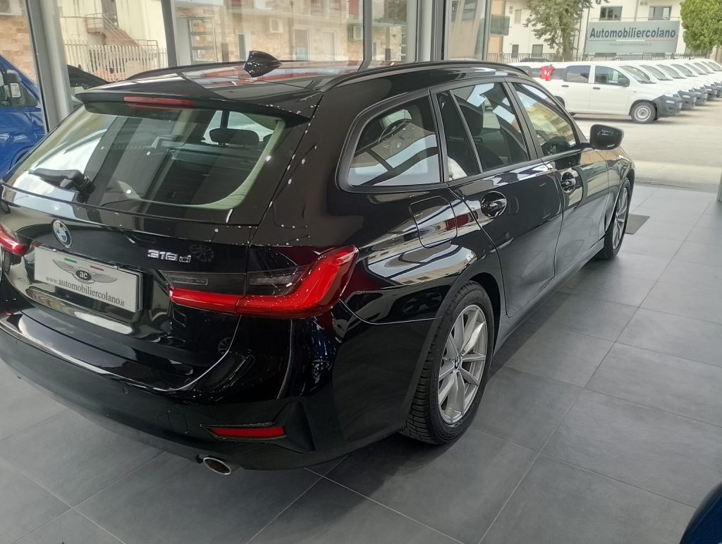 BMW SERIE 3 5P STATION WAGON 316D 48V BUSINESS ADVANTAGE TOURING AUTOMATICA