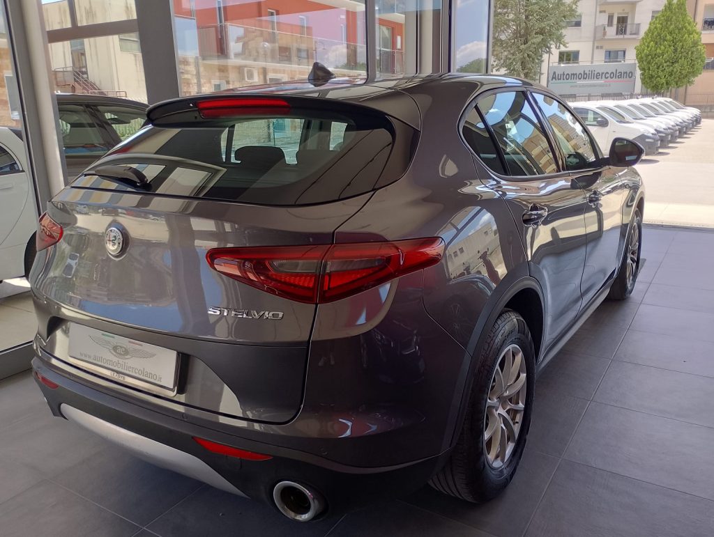 ALFA ROMEO Stelvio Stelvio 2.2 Turbodiesel 160 CV AT8 RWD Business