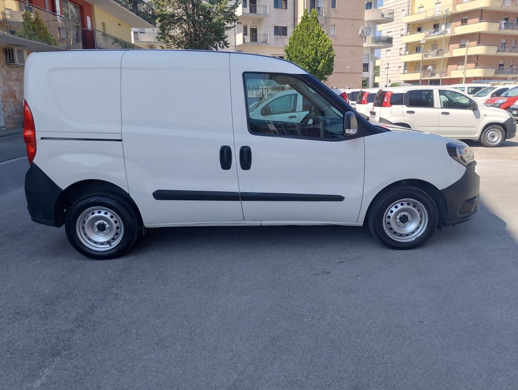 FIAT DOBLO CARGO CH1 BUSINESS 1.3 Mjet 95cv E6D S&S