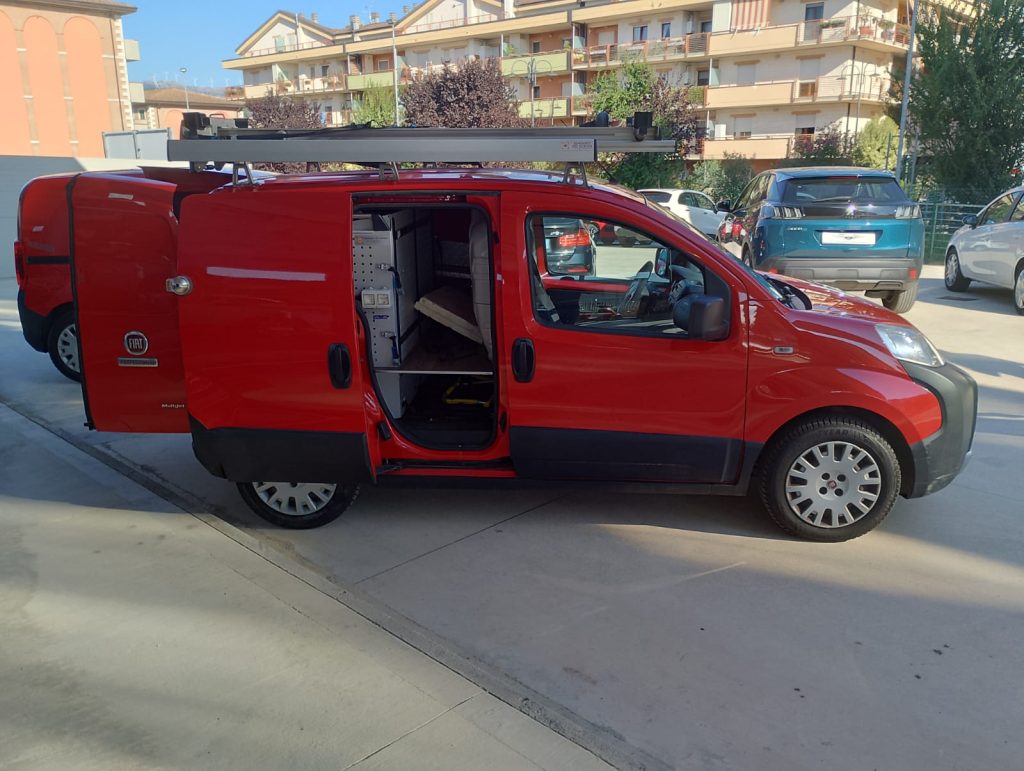 10 FIAT Fiorino 2ª serie Fiorino 1.3 MJT 95CV Furgone Adventure