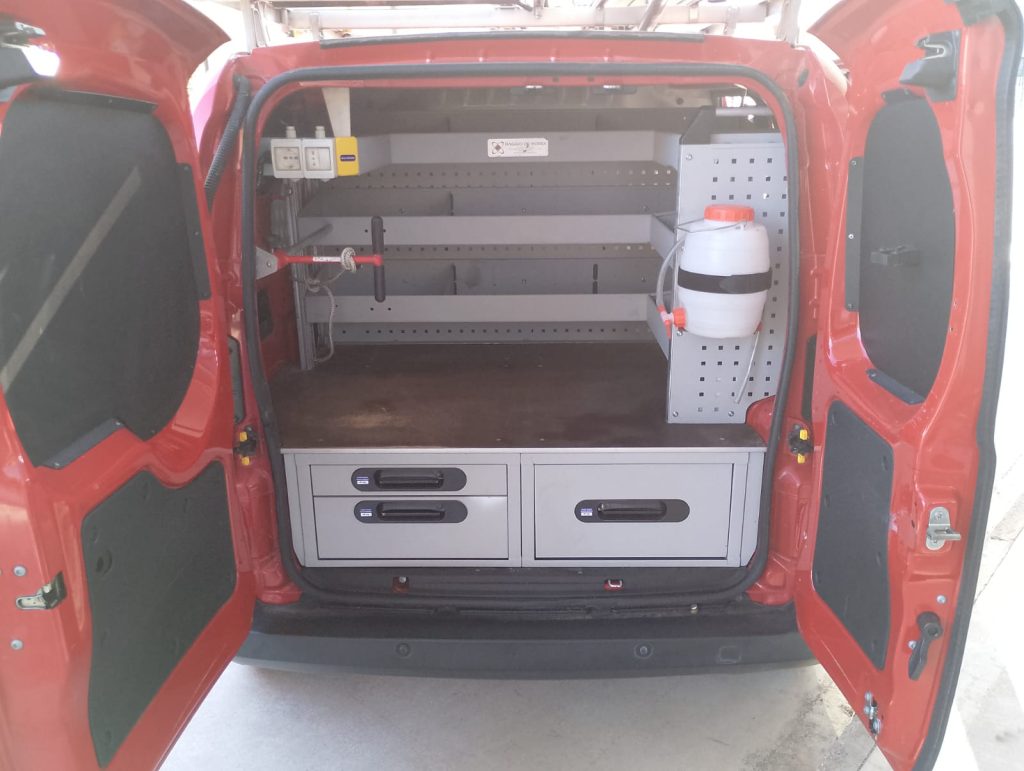 10 FIAT Fiorino 2ª serie Fiorino 1.3 MJT 95CV Furgone Adventure