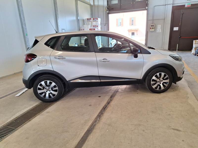RENAULT CAPTUR 5P CROSSOVER 1.5 DCI 90CV ENERGY BUSINESS EDC (Automatica)