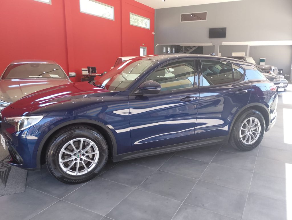 ALFA ROMEO STELVIO 2.2 Turbo Diesel 160CV AT8 RWD Business