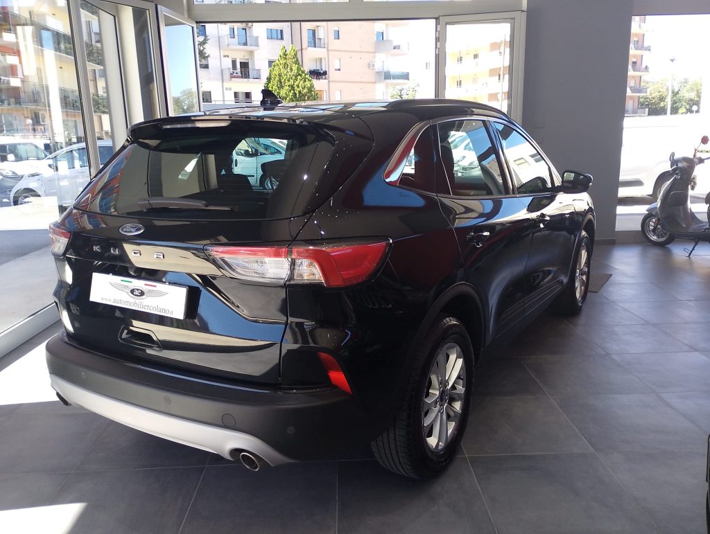 FORD KUGA  5P  SUV 1.5 ECOBLUE 120CV 2WD TITANIUM AUTOMATICA 120CV