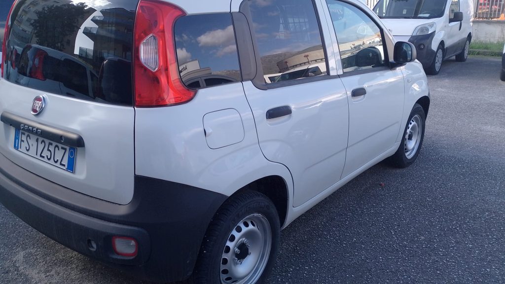 Codice 125  FIAT PANDA 1.2 BENZINA VAN 2 POSTI