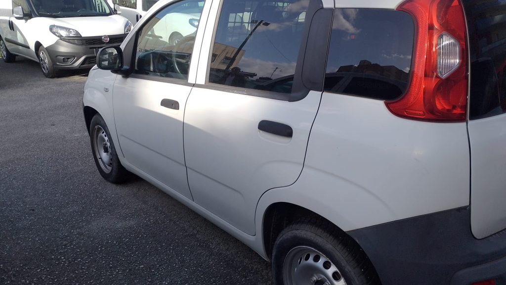 Codice 125 FIAT PANDA 1.2 BENZINA VAN 2 POSTI