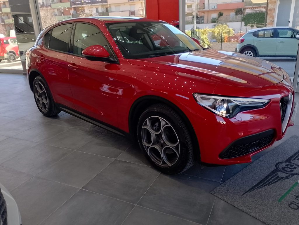 ALFA ROMEO STELVIO 2.2 Turbo Diesel 160CV AT8 RWD Sport-Tech