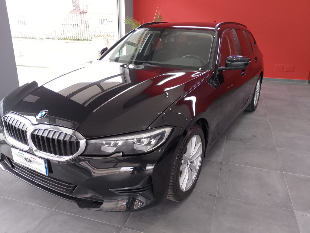 BMW SERIE 3 5P STATION WAGON 318D 48V BUSINESS ADVANTAGE TOURING AUTOMATICA 150 Cv