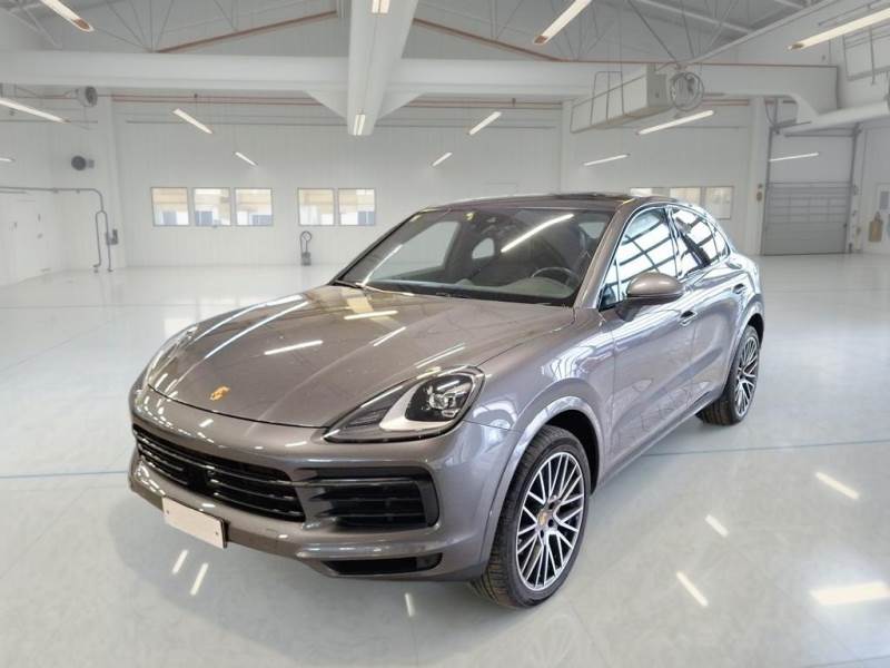 Porsche Cayenne coupe'  5 P 3.0 v 6