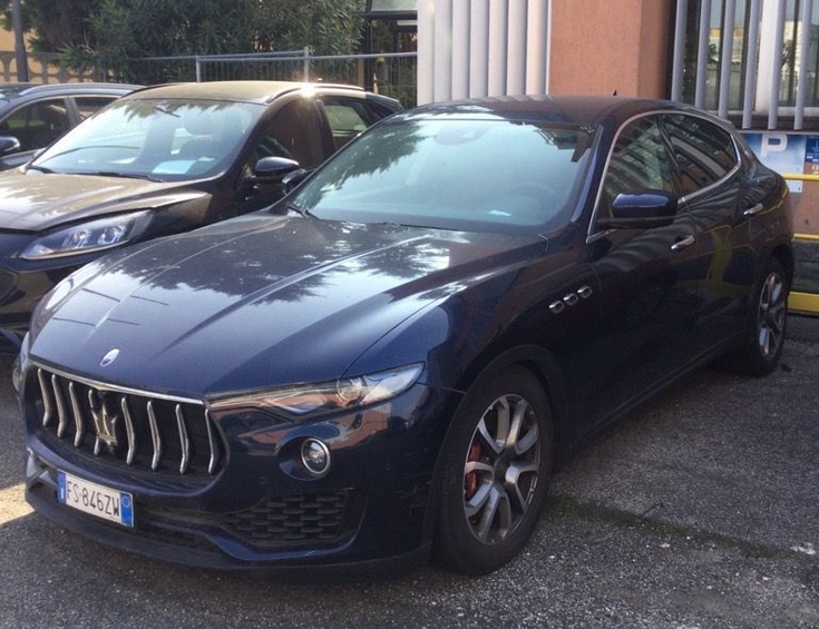 MASERATI Levante V6 350 CV AWD Granlusso (km 42000)