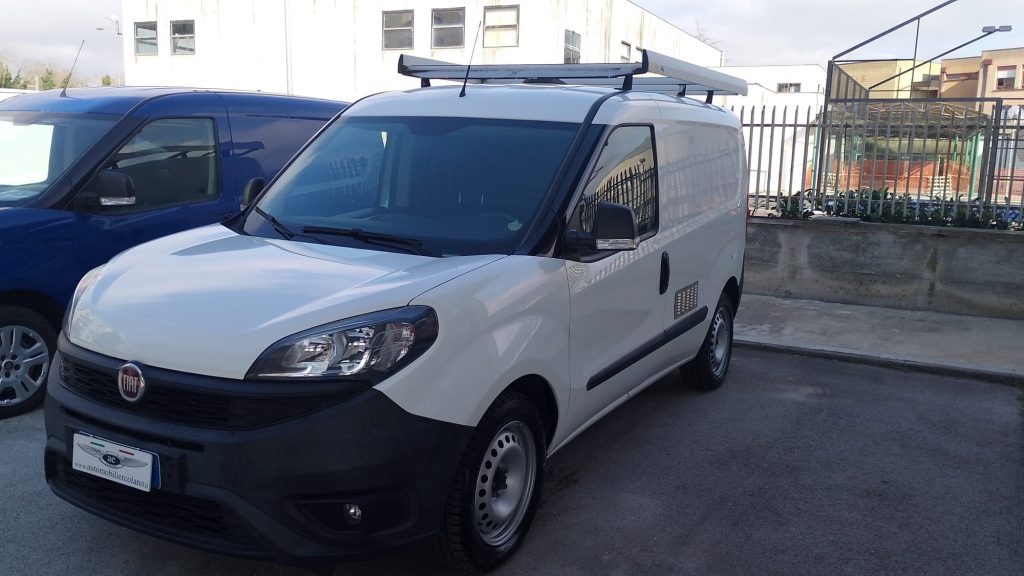 FIAT DOBLO CARGO CH1 BUSINESS 1.4 Nat. Power 120cv E6D