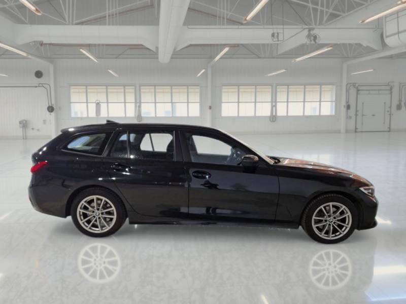 BMW SERIE 3 5P  STATION WAGON 320D 48V BUSINESS ADV. TOURING AUTOMATICA