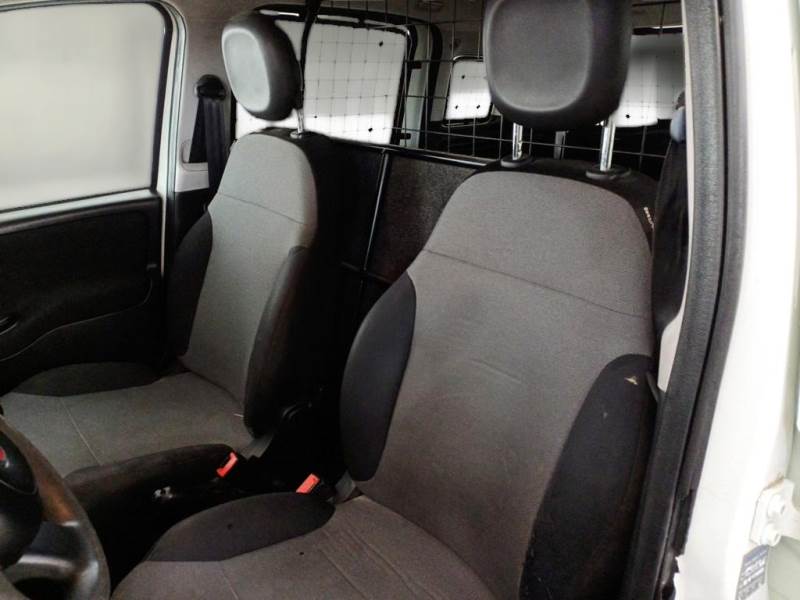 COD 194 FIAT PANDA  5P  BERLINA 1.2 69 CV VAN 2 POSTI EURO6 POP