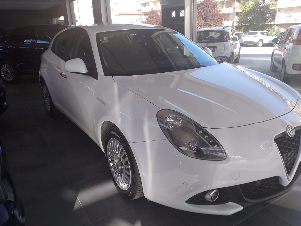 ALFA ROMEO  GIULIETTA 1.6 JTDm 120 CV