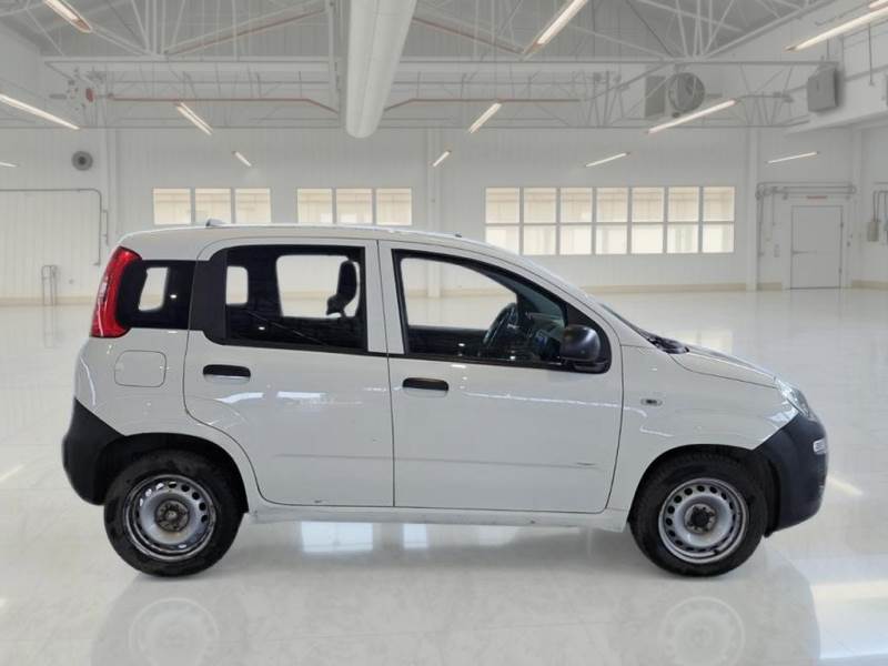 cod 387 FIAT PANDA  5P  BERLINA 1.0 70CV HYBRID EURO 6D VAN 2 P. POP