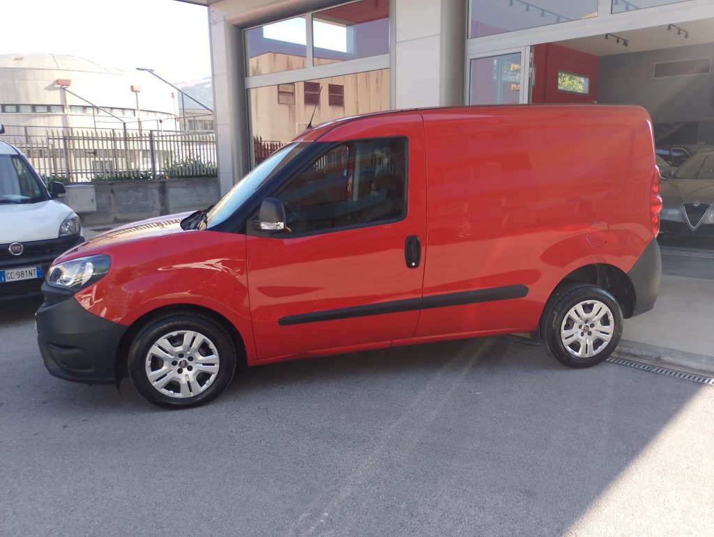 FIAT DOBLÒ CARGO  4P  VETT. FURGONATA CH1 LOUNGE 1.6 MJET 105CV E6D SeS