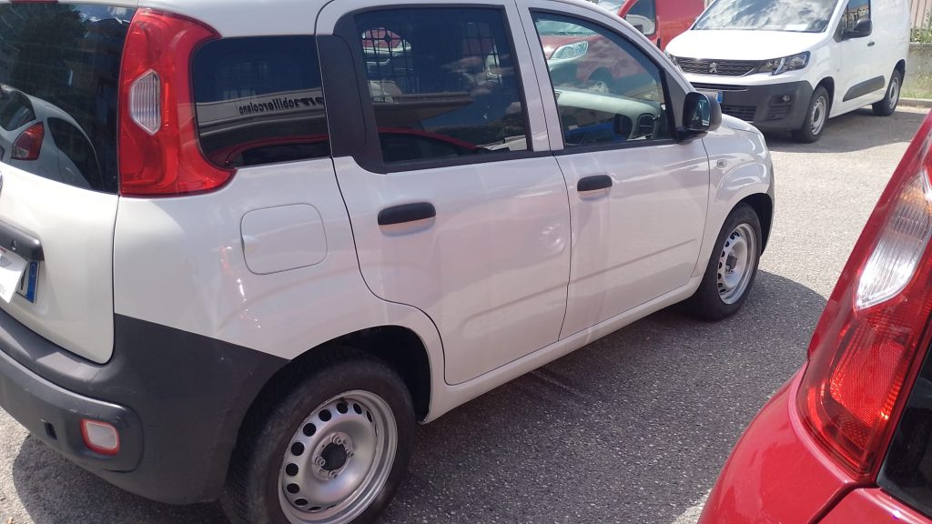 COD 194 FIAT PANDA  1.3 MJT 80 CV EURO6 VAN SeS 2 POSTI POP