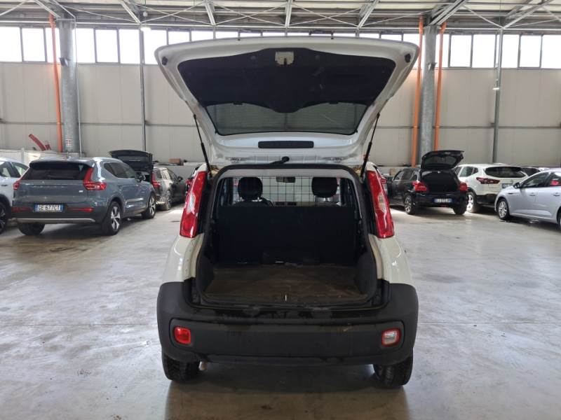 cod 387 FIAT PANDA  5P  BERLINA 1.0 70CV HYBRID EURO 6D VAN 2 P. POP