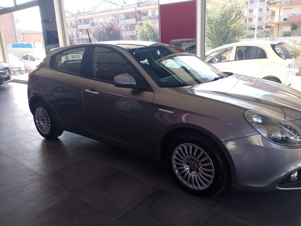 ALFA ROMEO  Giulietta 1.6 JTDm 120 CV