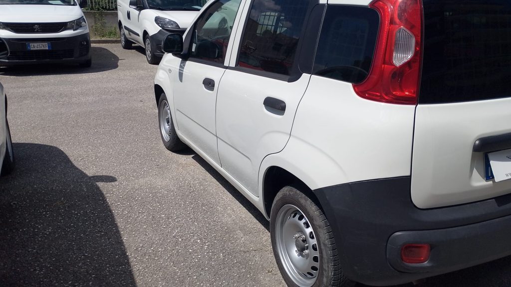 COD 194 FIAT PANDA  1.3 MJT 80 CV EURO6 VAN SeS 2 POSTI POP