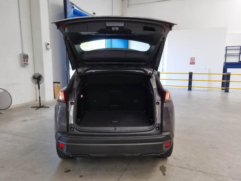 PEUGEOT 3008  5P SUV BLUEHDI 130 SeS ACTIVE BUSINESS